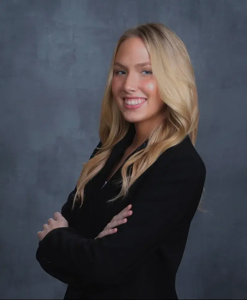 Hailey Vucsko, Associate Attorney at Mammas Goldberg Vanderporten
